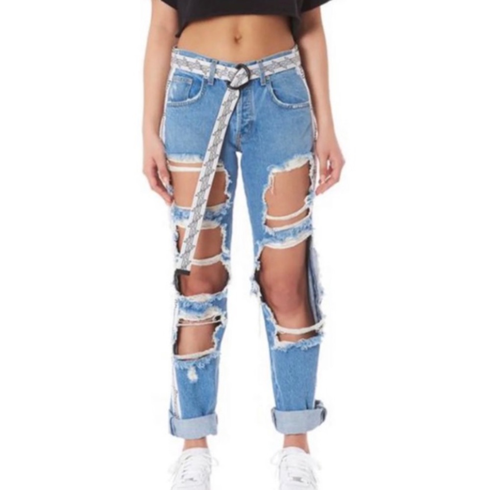 LF distressed logo jeans 👖